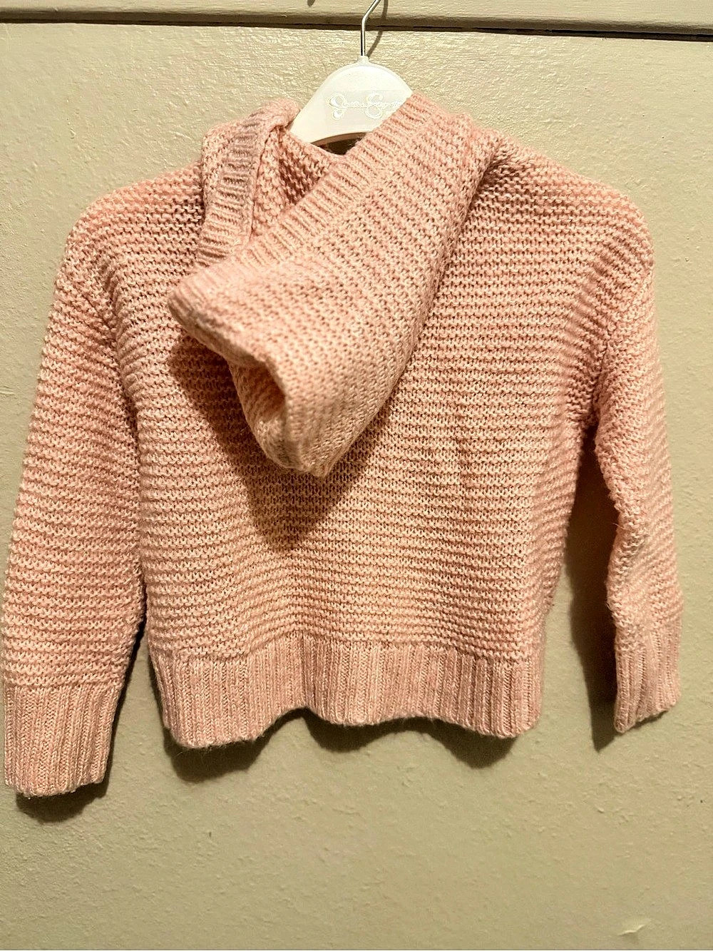 Carter's Cable Knit Cowl Neck Sweater in Pink Size 3T Like New - Picture 2 of 5